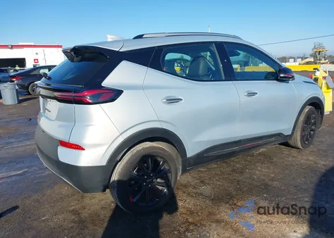 2023 Chevrolet Bolt Euv Premier z USA, uszkodzony, nr VIN 1G1FZ6S03P4157162